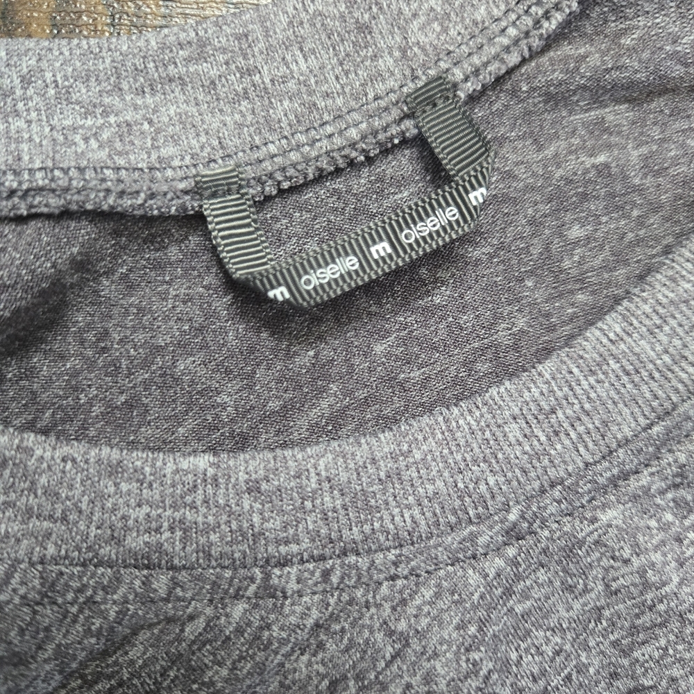 Oiselle Flyte Seamless Long Sleeve Gray Running Top Size Medium - Picture 3 of 12